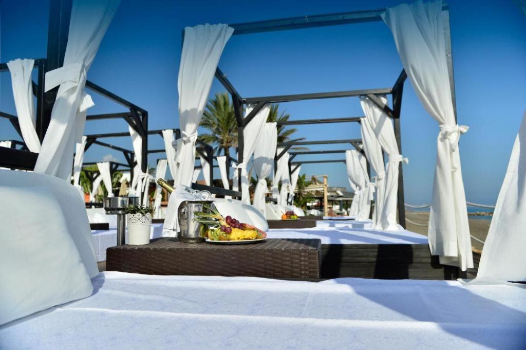 Skysea Holidays Banus 에스테포나 외부 사진
